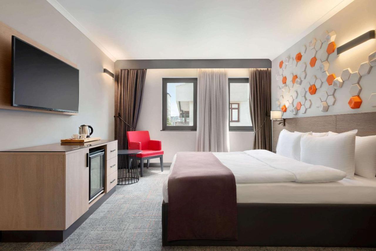 Days Hotel By Wyndham Ankara Cankaya Exterior foto