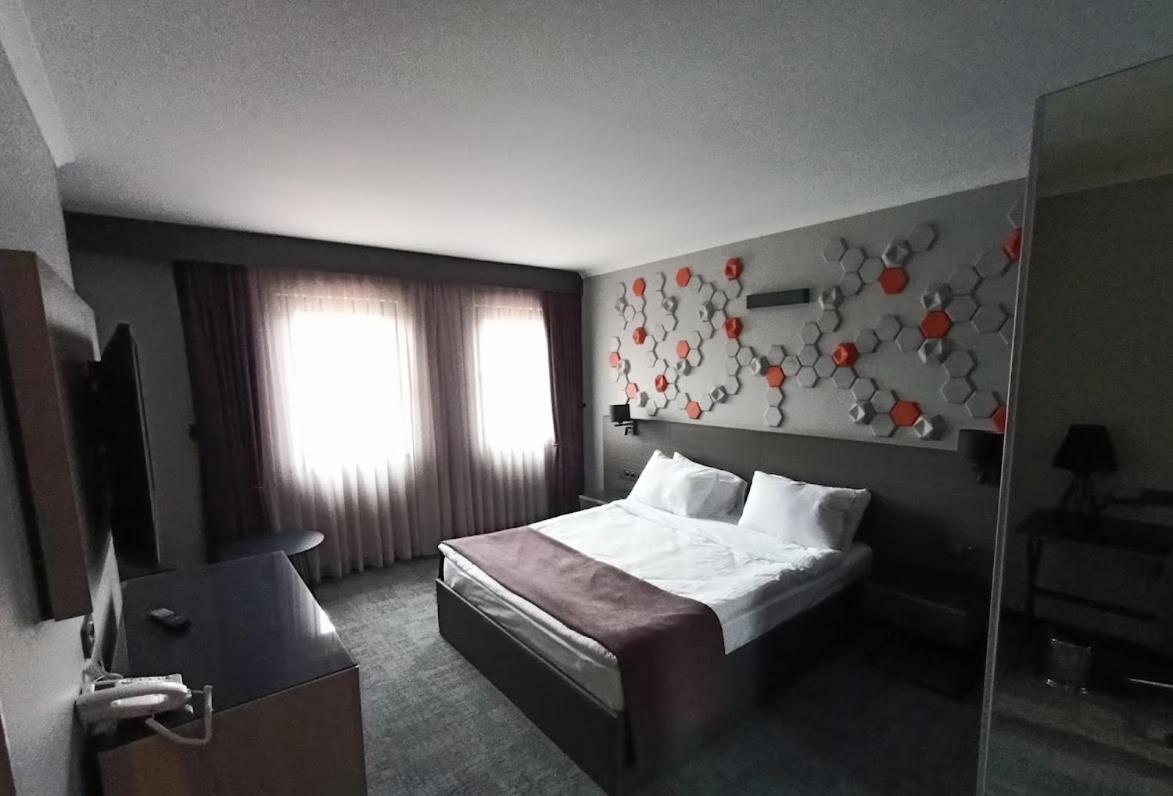 Days Hotel By Wyndham Ankara Cankaya Exterior foto