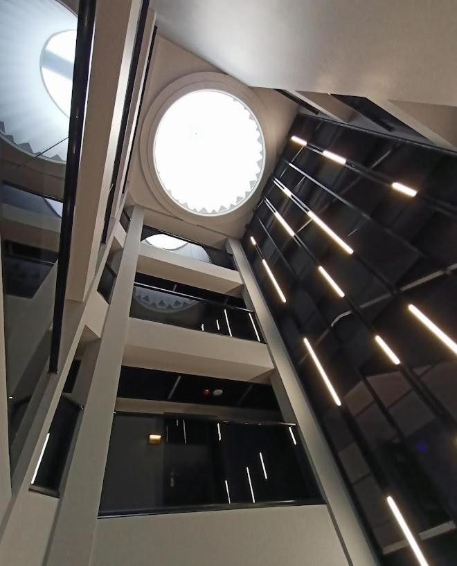 Days Hotel By Wyndham Ankara Cankaya Exterior foto