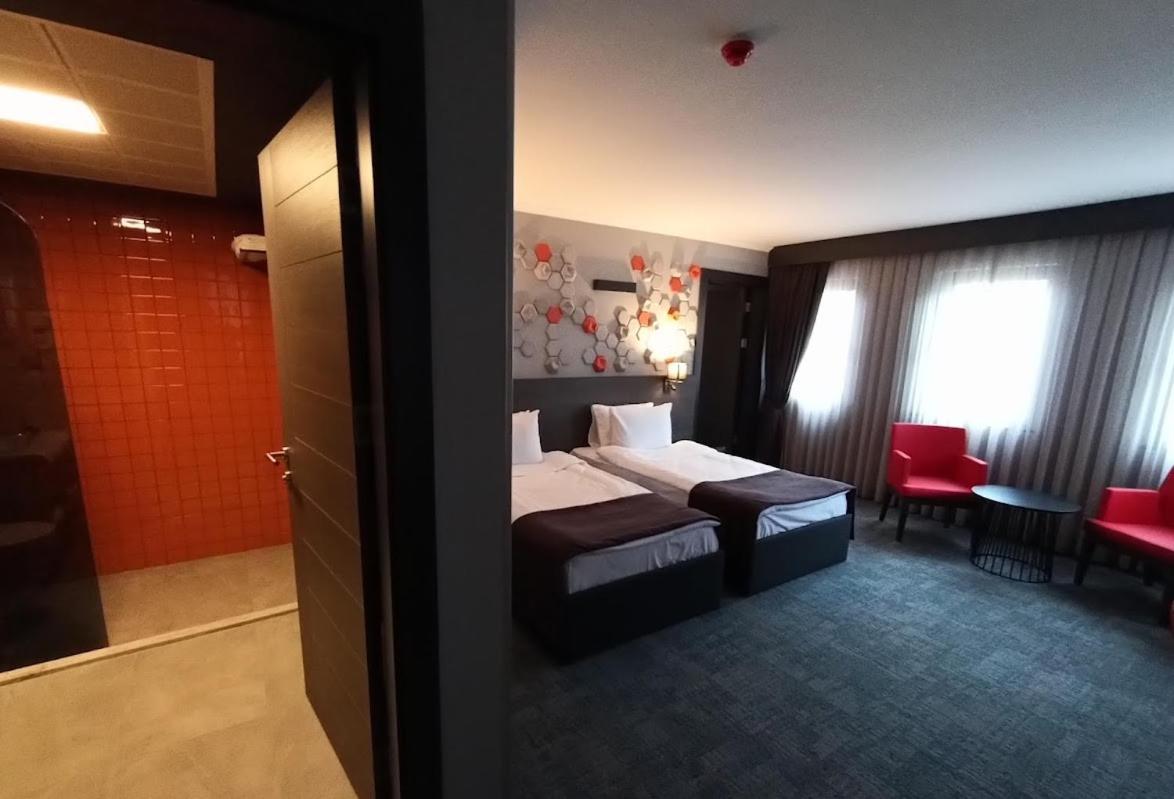 Days Hotel By Wyndham Ankara Cankaya Exterior foto