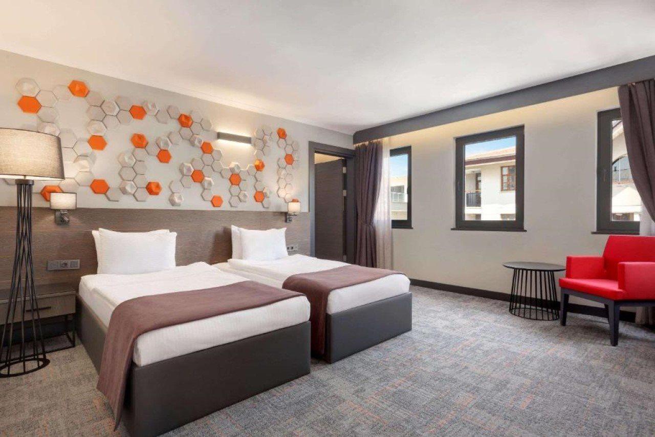Days Hotel By Wyndham Ankara Cankaya Exterior foto