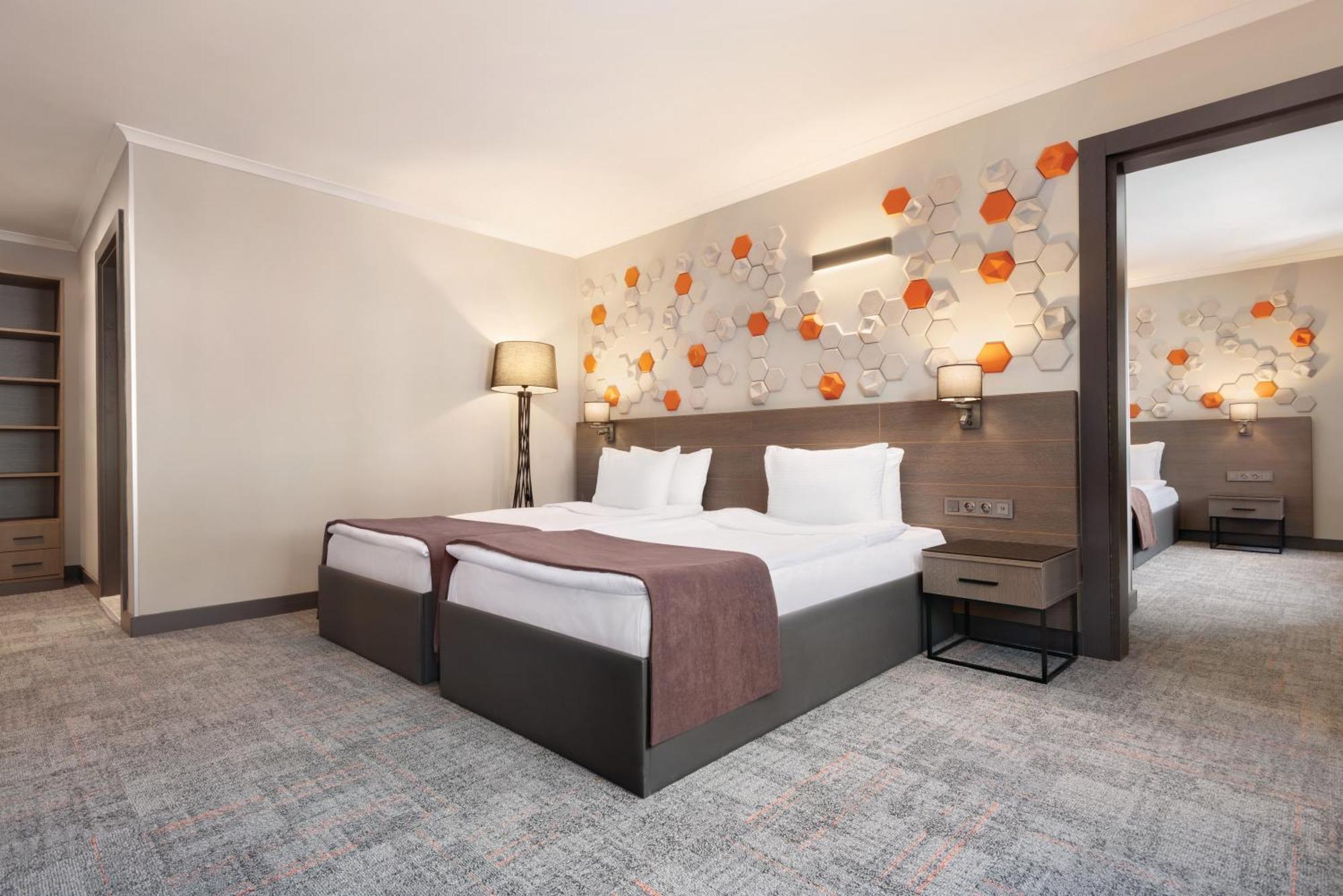 Days Hotel By Wyndham Ankara Cankaya Exterior foto